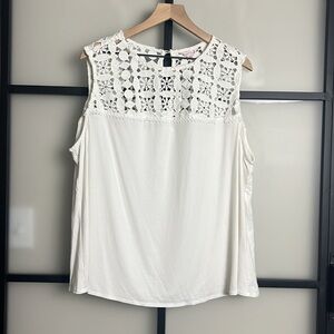 Nanette Lepore Plus Size White Tank with Lace Crochet Sleeveless Top Size 2X
